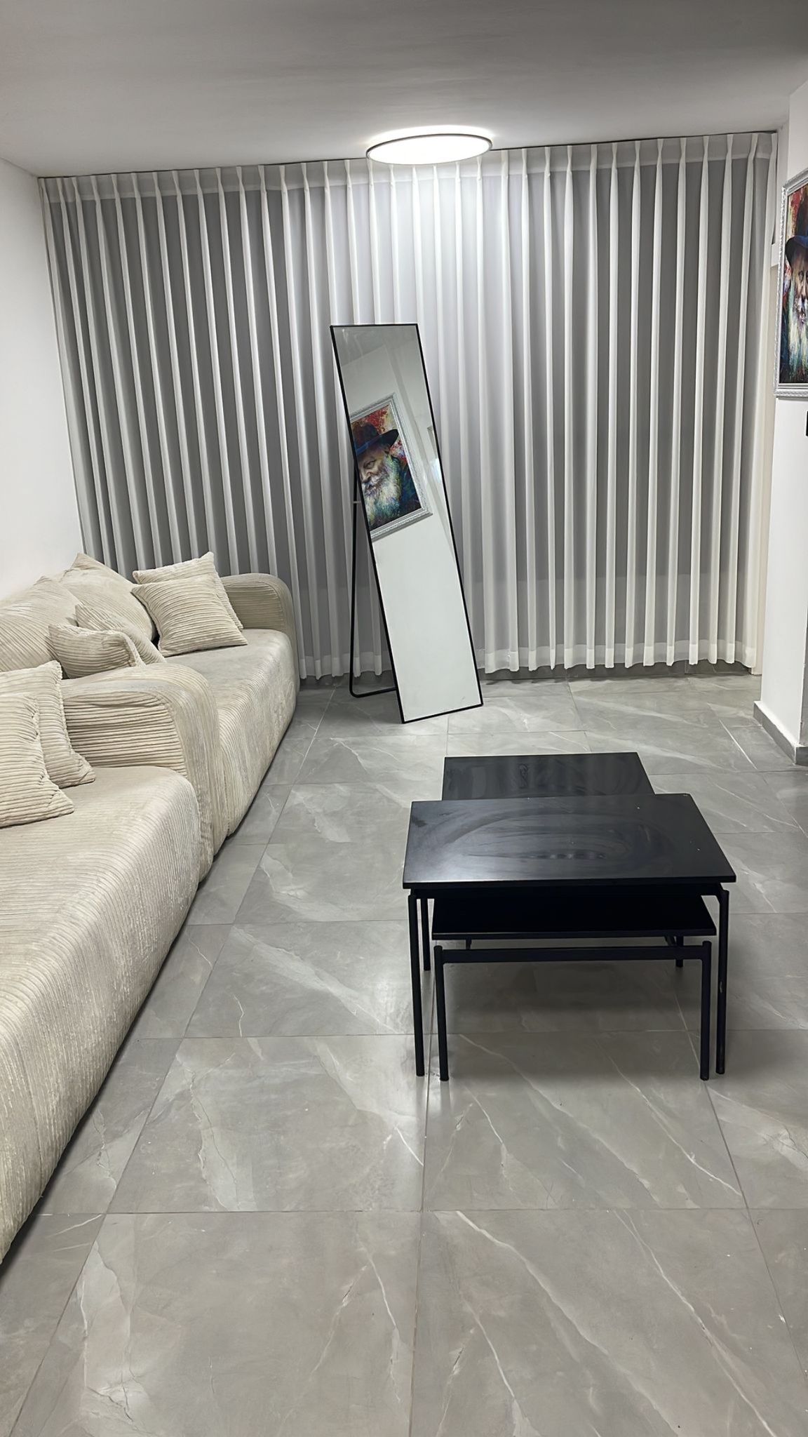 עיצוב סלון מודרני ואלגנטי